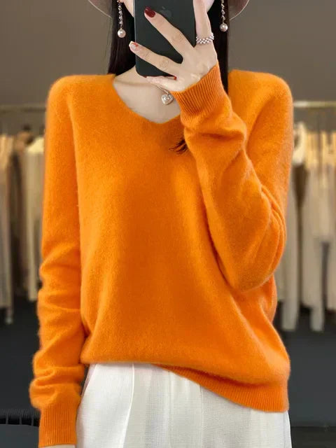 Adele - Comfortable V-neck Sweater