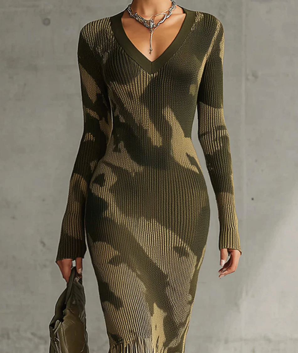 Amelia - Camouflage V-neck Maxi Dress