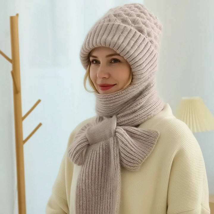 Cristy - Warm Winter Bonnet with Scarf