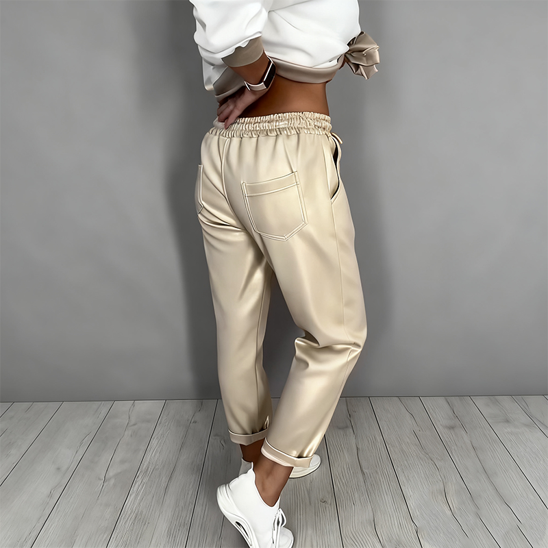 Evelyn - Casual Top and Pant Set