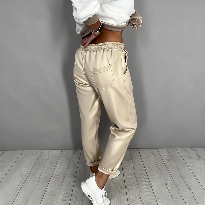Evelyn - Casual Top and Pant Set